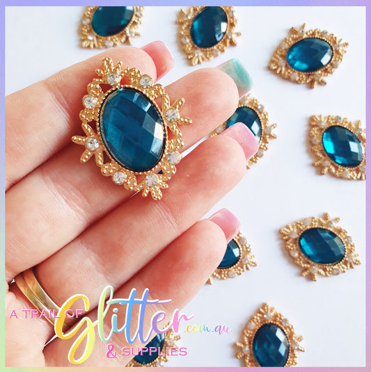 Oval/diamond Pearl Rhinestones with gold claw setting - Peacock Blue